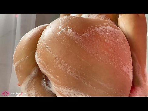 ❤️ Brunette, Duşda Güclü Orgazm Vermək üçün Vibratorla Pişiyi Mastürbasyon Etdirir ️ Porno az.extratorrents.top ❌