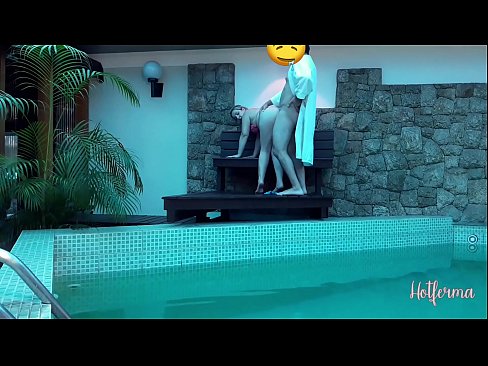 ❤️ Boss hovuza qulluqçu dəvət edir, lakin isti müqavimət göstərə bilmədi ️ Porno az.extratorrents.top ❌