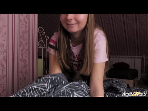 ❤️ Blondie onun BFF-ni dərindən sorur və ağzına boşaldır ️ Porno az.extratorrents.top ❌
